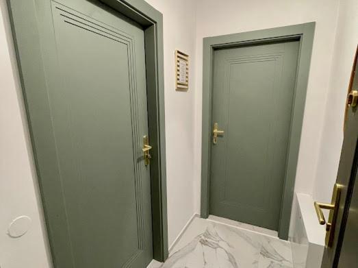 Dan Apartament, Self Check-in *